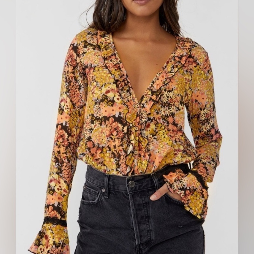 Free People NWT Floral w/ Lace 
Heat Wave Bodysuit Size XS